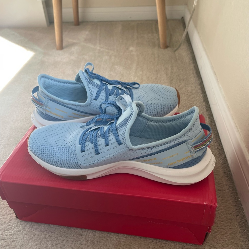 New Balance Women’s Dynasoft Nergize Sport v2